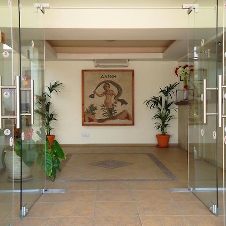 Daphne Hotel Apartamentos Cyprus Paphos Exterior foto